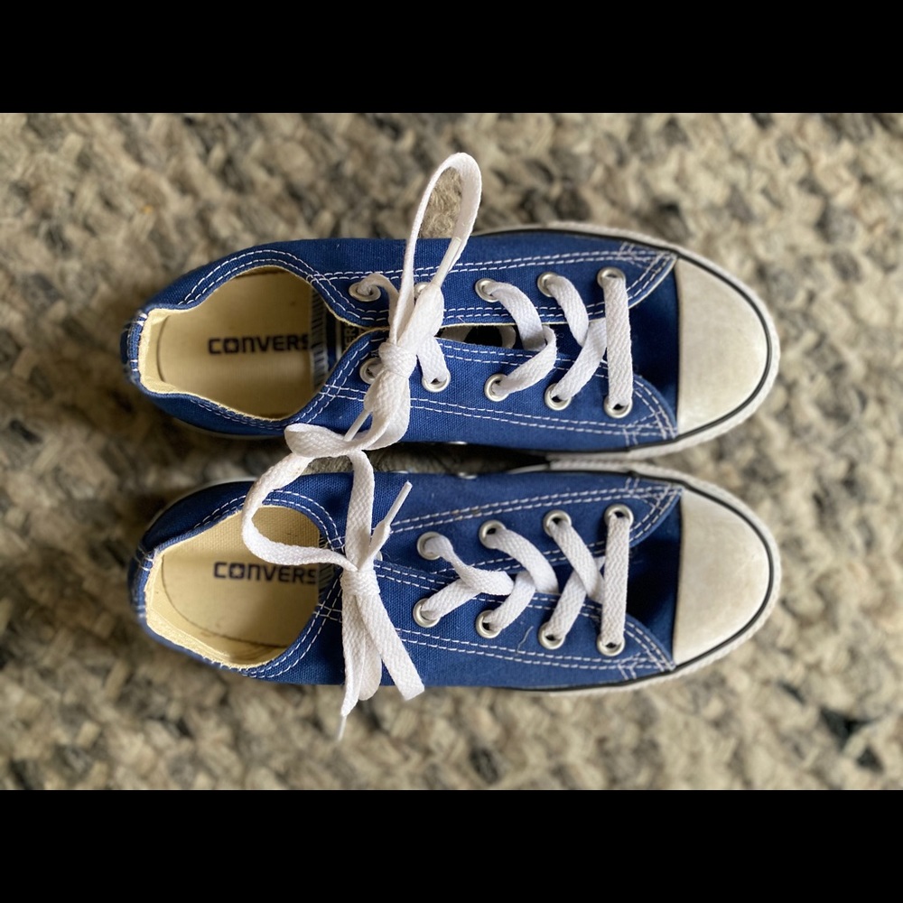 Brand New Size 2 Kids Coverse